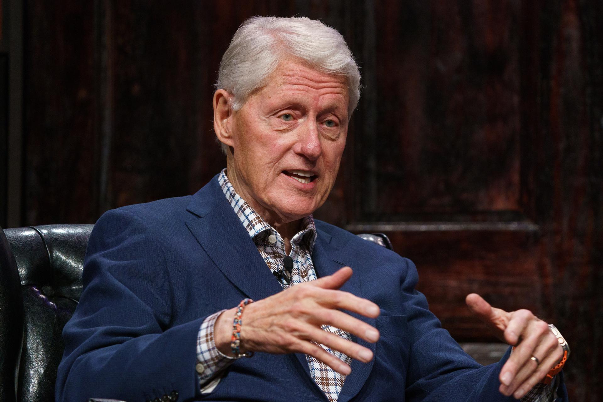 El expresidente Bill Clinton fue hospitalizado en Washington, ¿cuál fue el motivo?