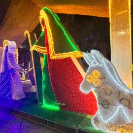 Alumbrado navideño en Cali 2024.