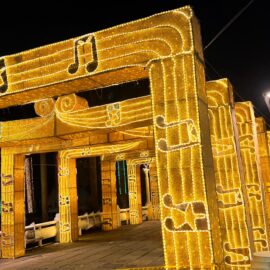 Alumbrado navideño en Cali 2024.