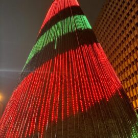 Alumbrado navideño en Cali 2024.