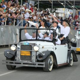 Desfile de Autos Clásicos y Antiguos: ¿Qué autos harán historia este año?