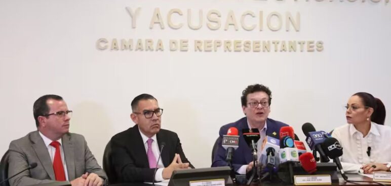 La Comisión de Acusación mantiene a Alirio Uribe en Caso Petro