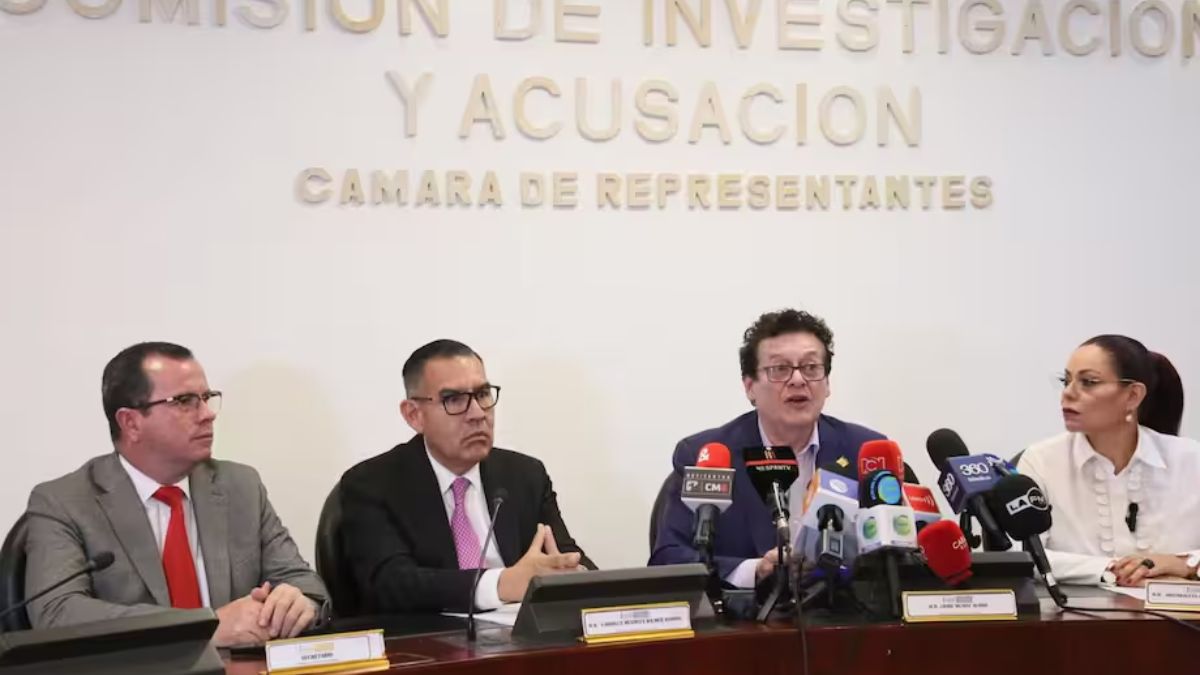 Ricardo Bonilla, ministro de Hacienda, presentó su carta de renuncia irrevocable