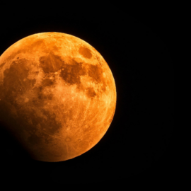 Cuatro eclipses iluminarán el cielo en 2025: fechas y dónde verlos