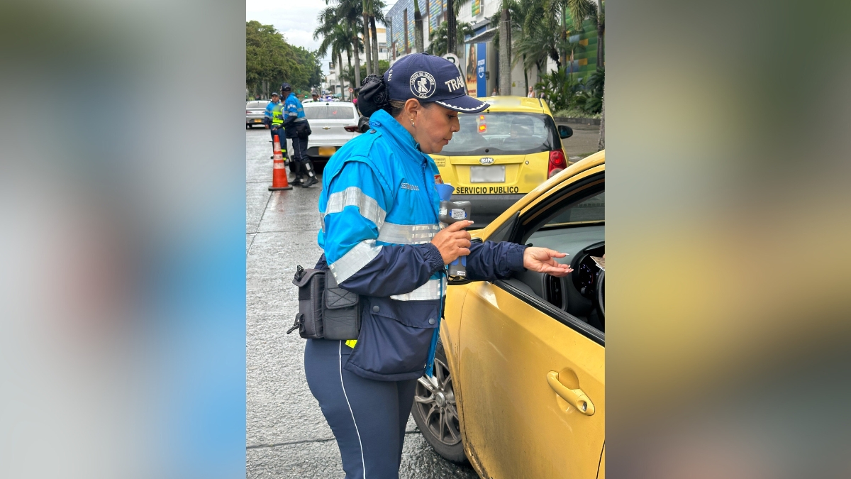 Más de 100 personas dieron positivo en alcoholemia durante la Feria de Cali: ¿Qué sanciones enfrentan?