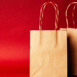 ¿Cómo identificar posibles estafas durante las compras navideñas? Pasos sencillos