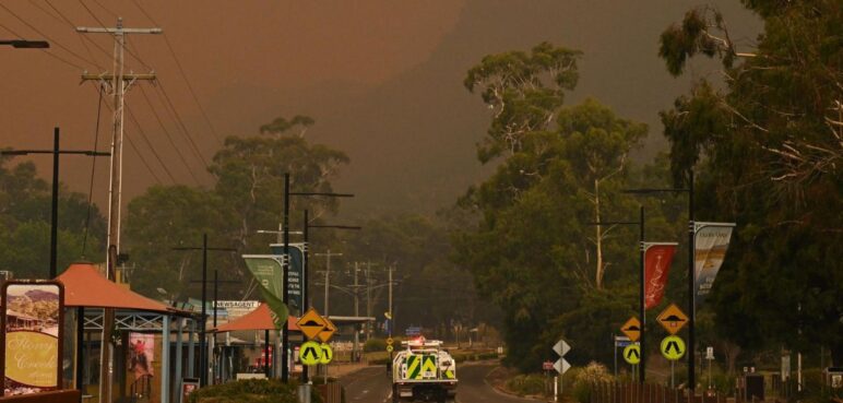 Australia enfrenta crisis: incendios devastan un parque nacional protegido