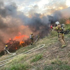Incendio en Yumbo-Mulaló