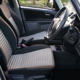Conozca la distancia correcta de la silla del conductor de un carro para evitar accidentes