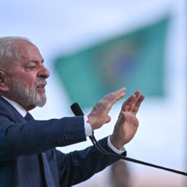 Lula Da Silva se recupera luego de cirugía por hemorragia intracraneal