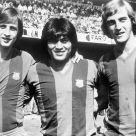 Se despide una leyenda del Barcelona: Fallece Hugo 'Cholo' Sotil