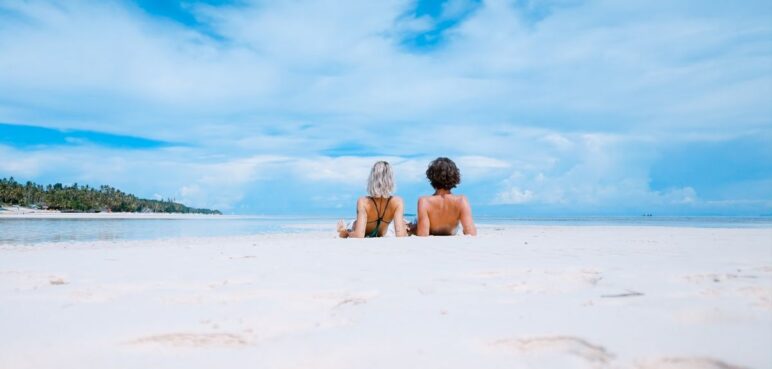 ¿Qué necesitas para un día perfecto en la playa? Aquí te lo contamos