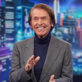 Raphael habría sido diagnosticado con una peligrosa enfermedad en la cabeza