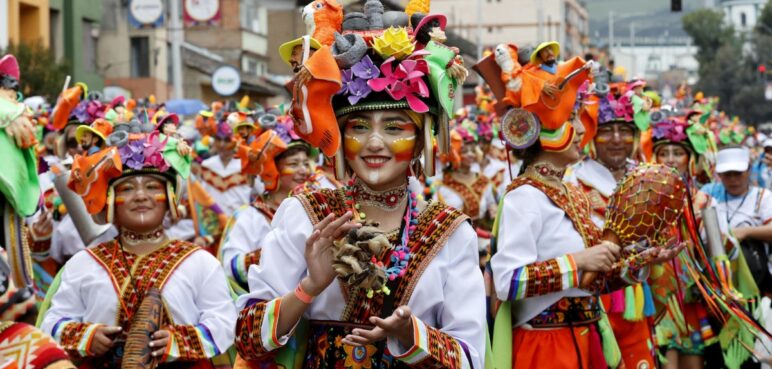 Carnavales en Pasto: a ritmo de tambores y flautas se llevó a cabo el desfile 'Canto a la Tierra'