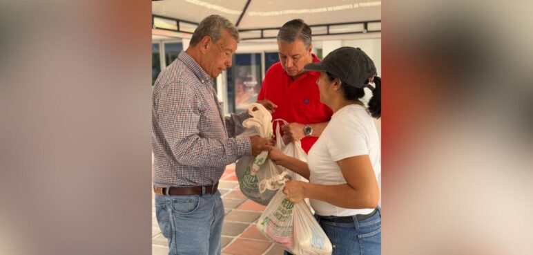Vallecaucanos recolectan 4 toneladas de alimentos para familias en el Catatumbo