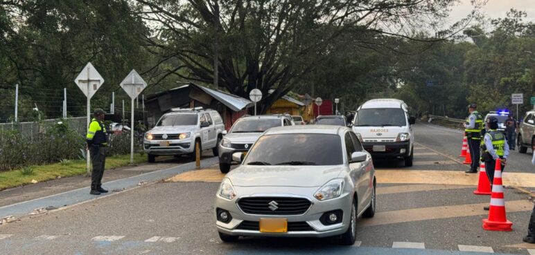 Toman nueva decisión sobre contraflujo en la Avenida Cañasgordas, ¿continuará?