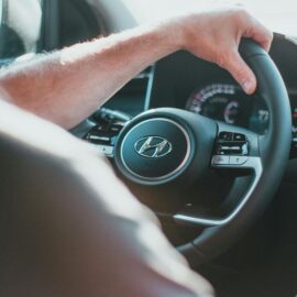 Estos son los conductores que se quedarán sin licencia de mayo: ¿por qué?