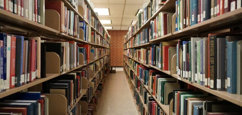 Candelaria inaugura biblioteca con más de 1.000 libros donados