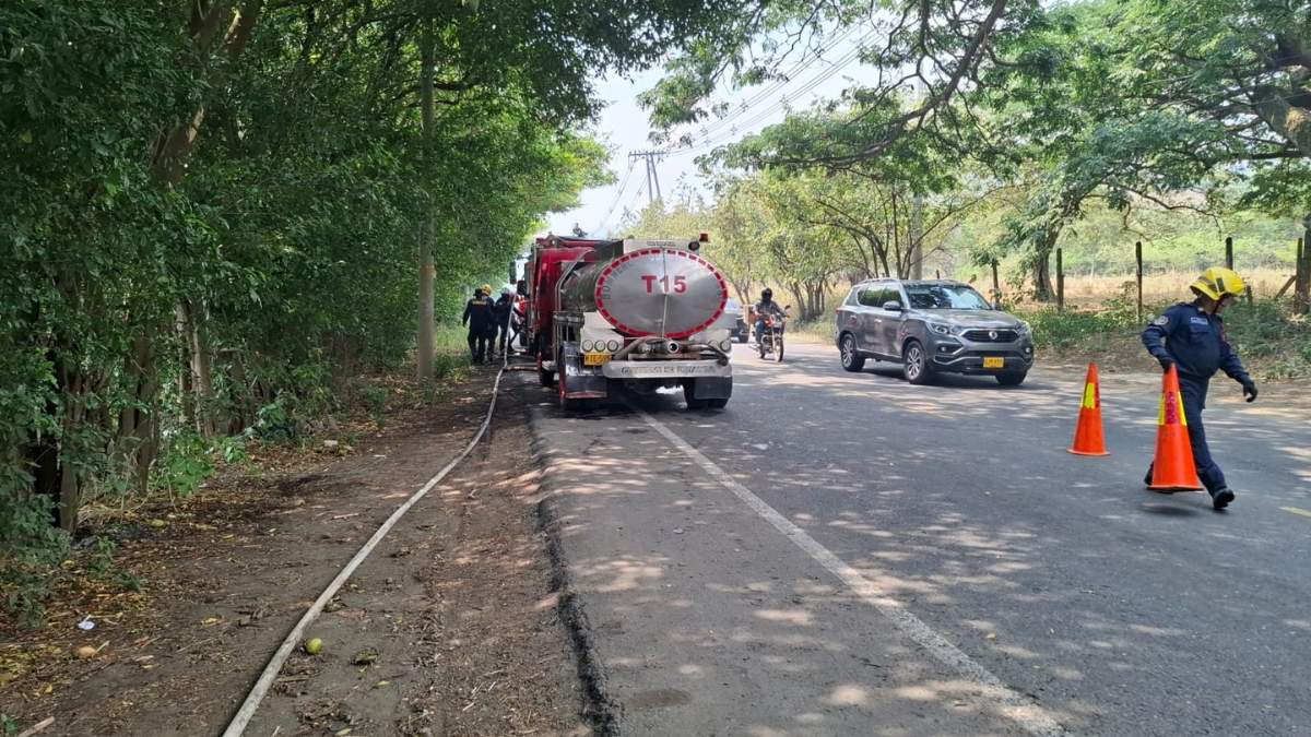 Atención: se registra incendio forestal en la vía antigua Cali - Yumbo