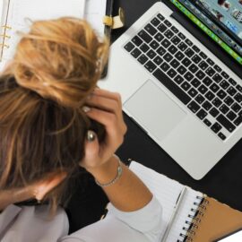Tasa de desempleo en Colombia cerró el 2024 con un 9,1%, según el DANE