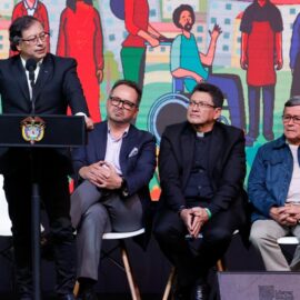 Petro suspende diálogos con ELN: “no tienen voluntad de paz”