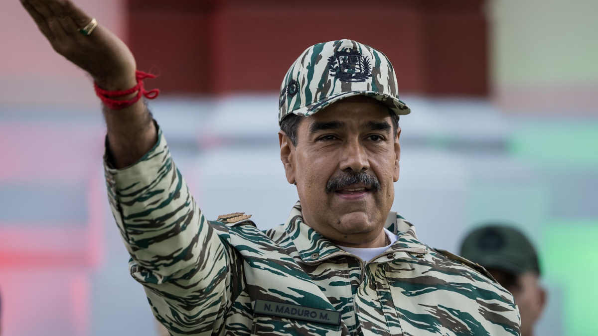 Maduro plantea reformar la actual Constitución Política de Venezuela
