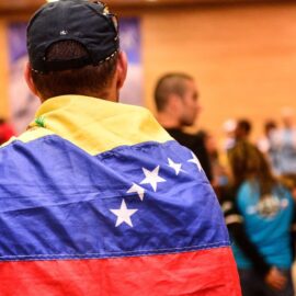 ¿Qué es y qué pasará con el TPS para venezolanos en Estados Unidos?
