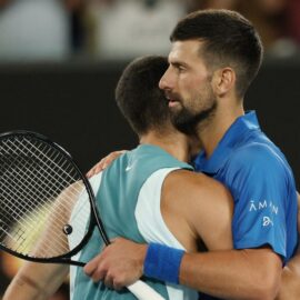 ¿Por qué Novak Djokovic se retiró de manera sorpresiva del Abierto de Australia?