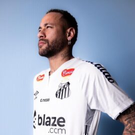 El 'hijo pródigo' vuelve a casa: Así fue presentado Neymar en el Santos F.C.