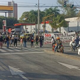 Atención: se registran protestas en el sur de Cali; hay vías bloqueadas