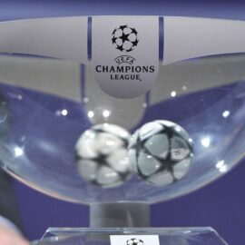 ¿Cuándo será el sorteo de los play-offs de la Champions League?