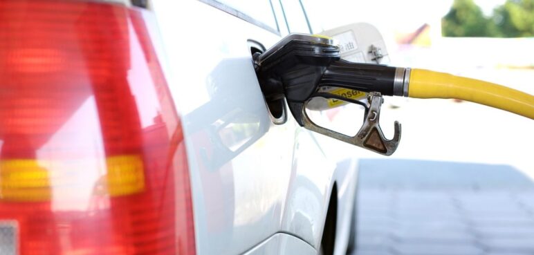 Carro automático o manual: ¿Cuál consume más gasolina? tome nota