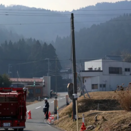 Continúa propagándose incendio en Japón: ya son al menos 84 viviendas afectadas