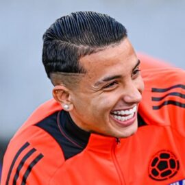River Plate espera a Kevin Castaño, ¿Cuál es el papel de 'Juanfer' en esta decisión? 