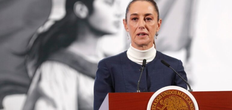 Sheinbaum consigue una pausa de un mes a los aranceles de Trump