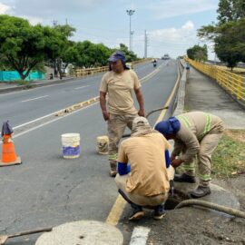 Emcali trabaja para restablecer el servicio de agua en dos barrios del sur de Cali