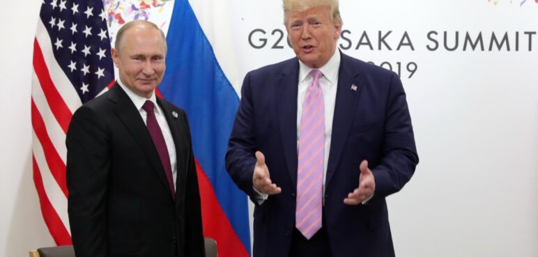 Trump iniciará negociaciones con Putin y Zelenski para acabar la guerra de Ucrania