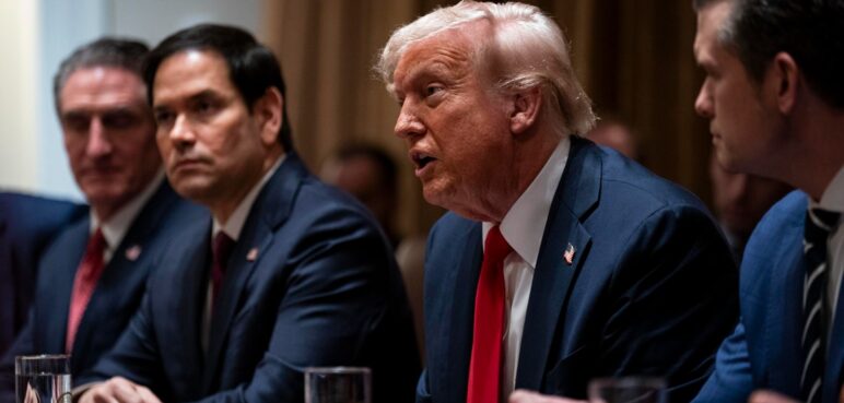 Trump acaba con las licencias de EE.UU. para la exportación de petróleo de Venezuela