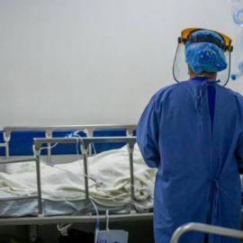 Carta de expertos pide a la Corte intervenir en el sistema de salud colombiano