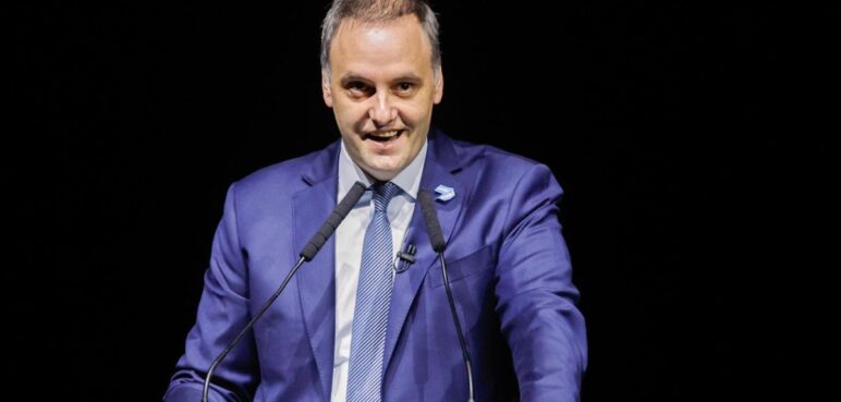 Argentina prohíbe los tratamientos y las cirugías de cambio de género en los menores
