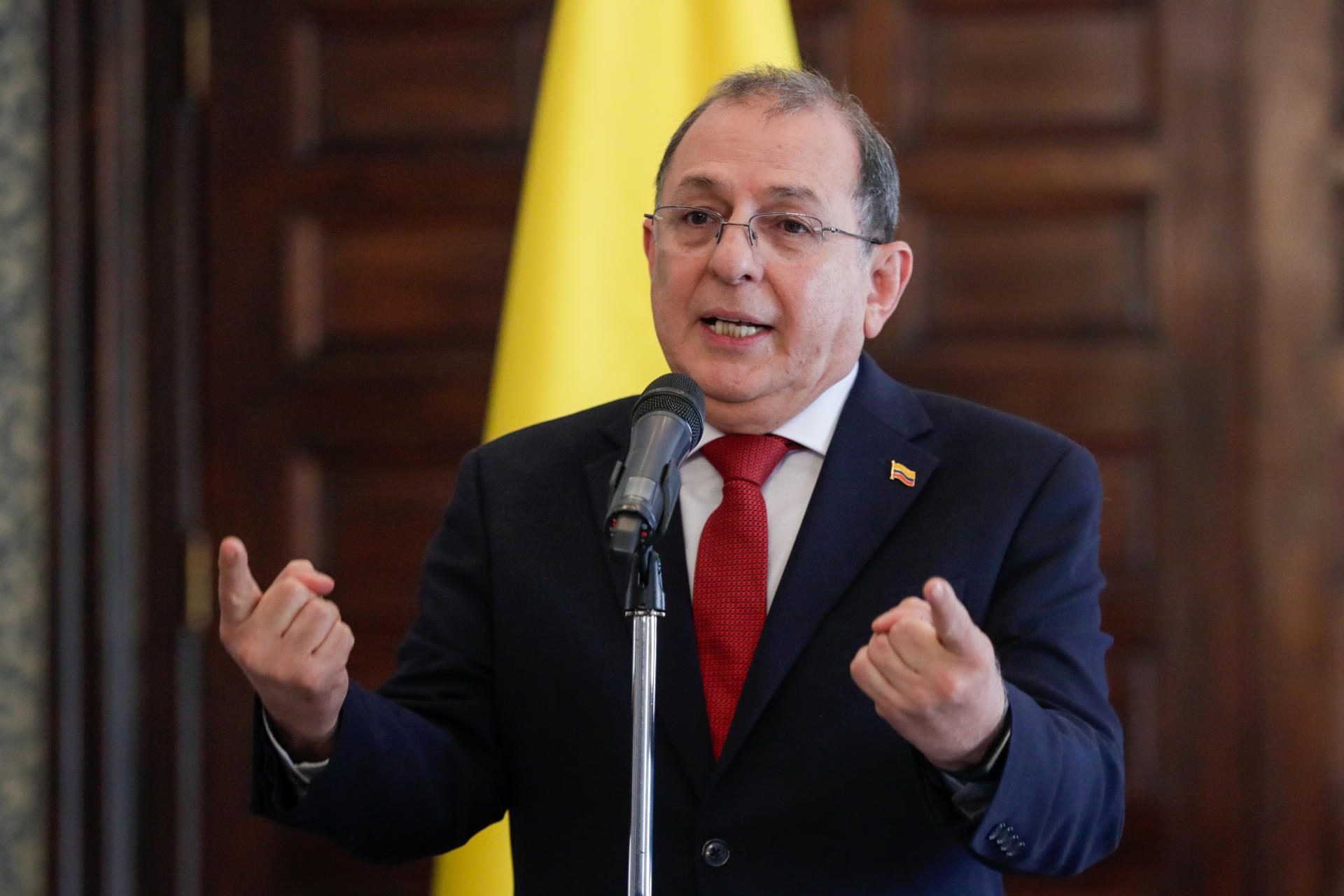 Director de la Ungrd, presentó su renuncia protocolaria: "Pongo mi cargo a disposición"