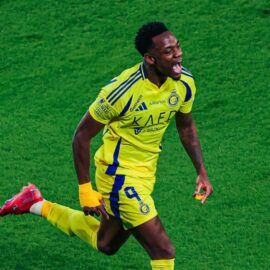Video: Jhon Jader Durán fue duramente expulsado en la Liga de Arabia Saudita