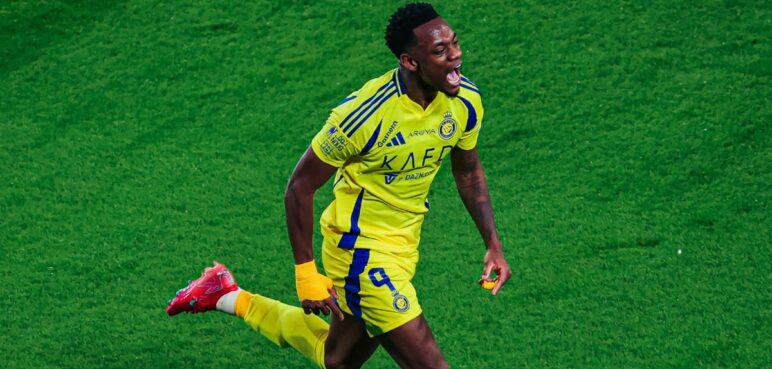 Video: Jhon Jader Durán fue duramente expulsado en la Liga de Arabia Saudita