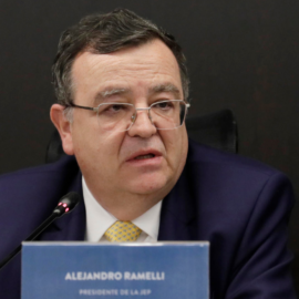 Congelación de fondos de EE.UU. pone en riesgo investigaciones de la JEP