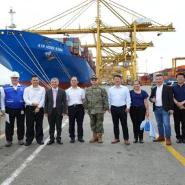 Oficializan ruta comercial marítima directa entre Shanghái y Buenaventura