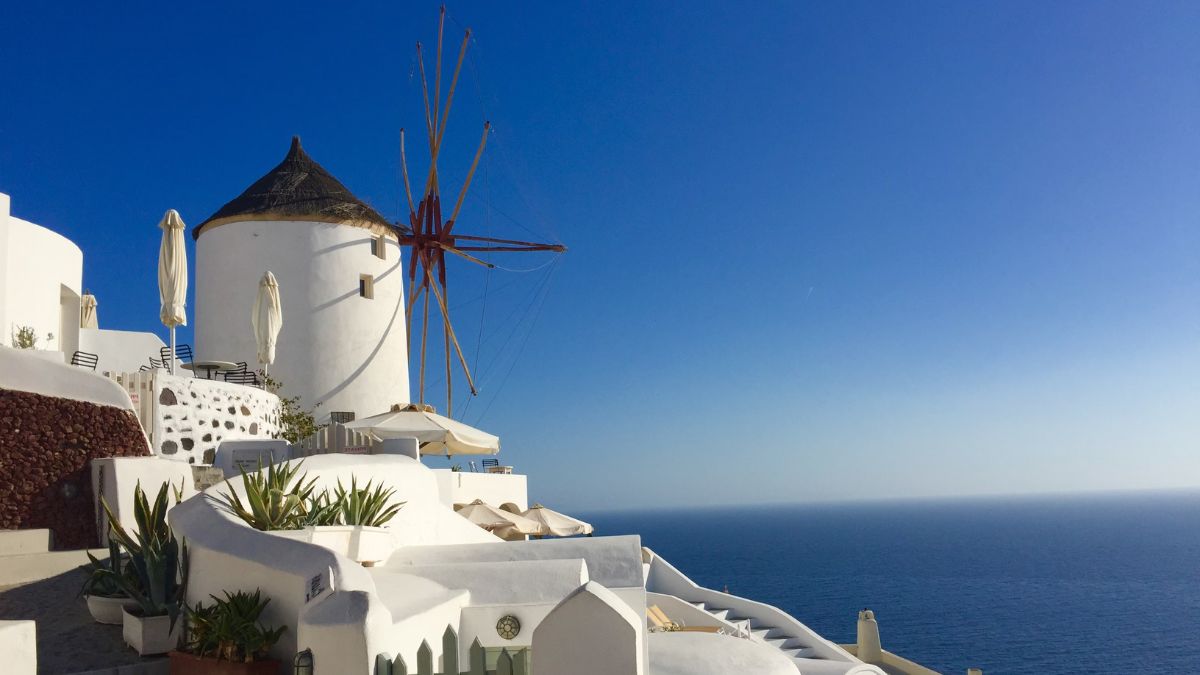 santorini-3