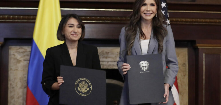 Colombia y EE.UU. anuncian una cooperación para fortalecer el control migratorio