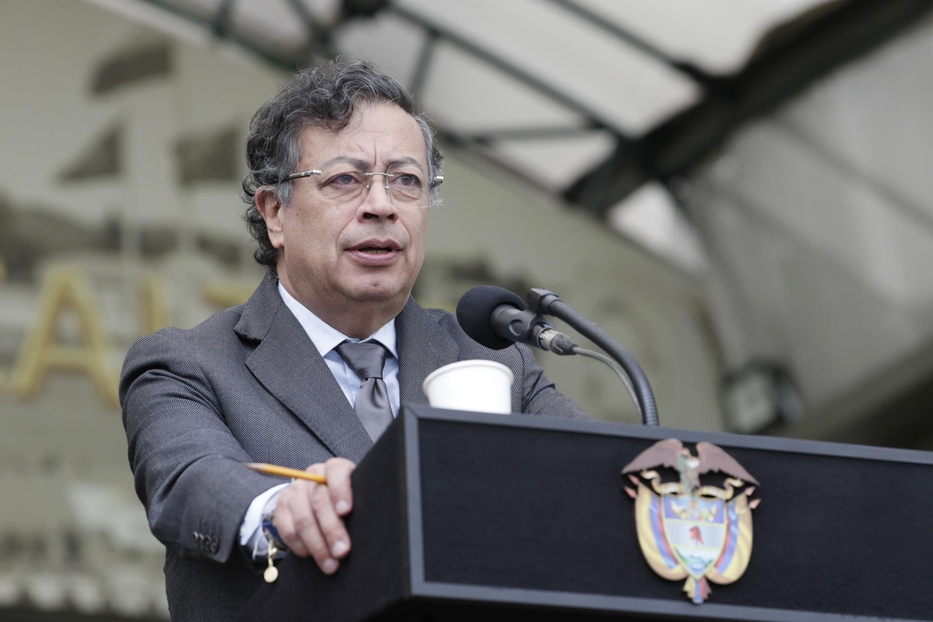 Anuncian grupo que controlará el parqueo Ilegal en Cali: Secretario de Movilidad dio detalles
