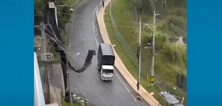 Varias personas heridas tras impactante accidente de tránsito en loma de Sabaneta