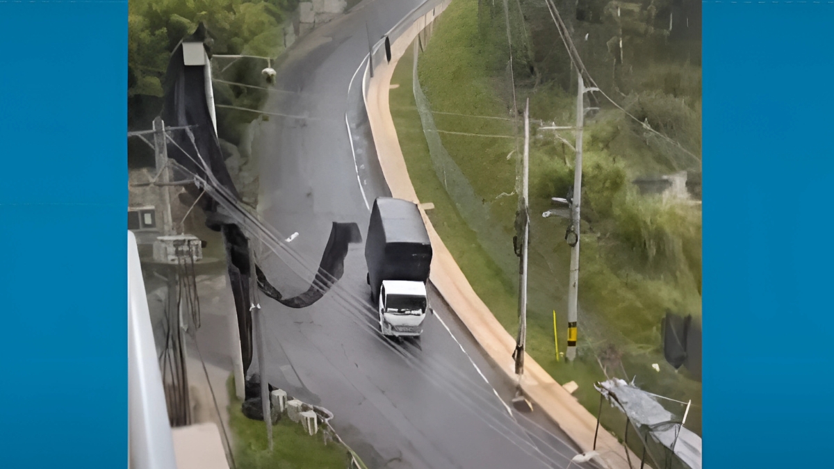 Varias personas heridas tras impactante accidente de tránsito en loma de Sabaneta